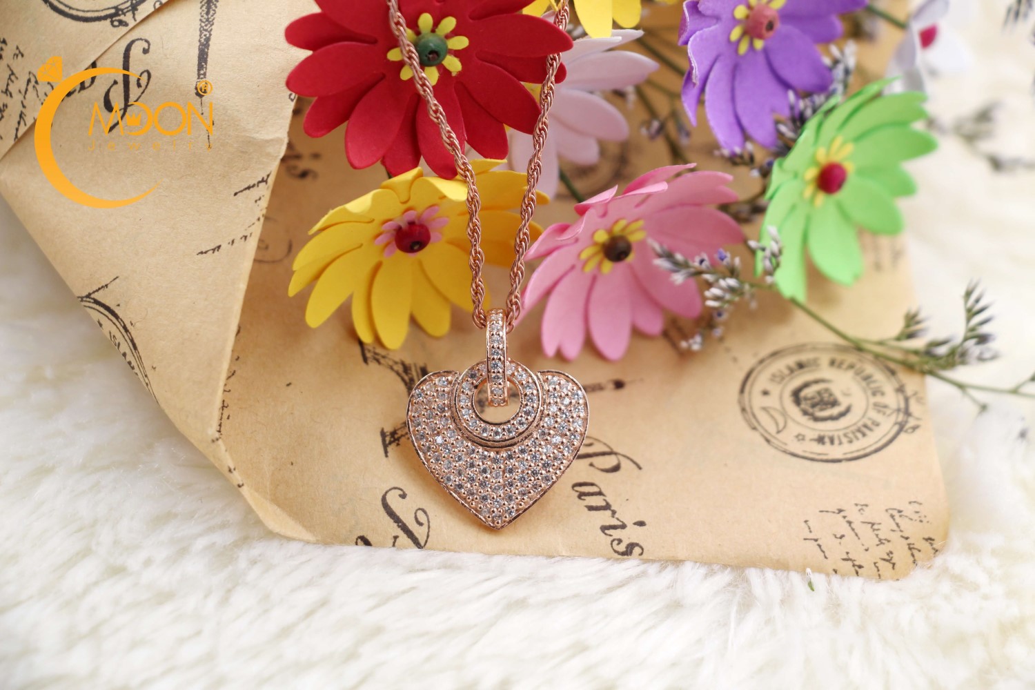 Mặt dây chuyền thiết kế hình trái tim - MOON Jewelry