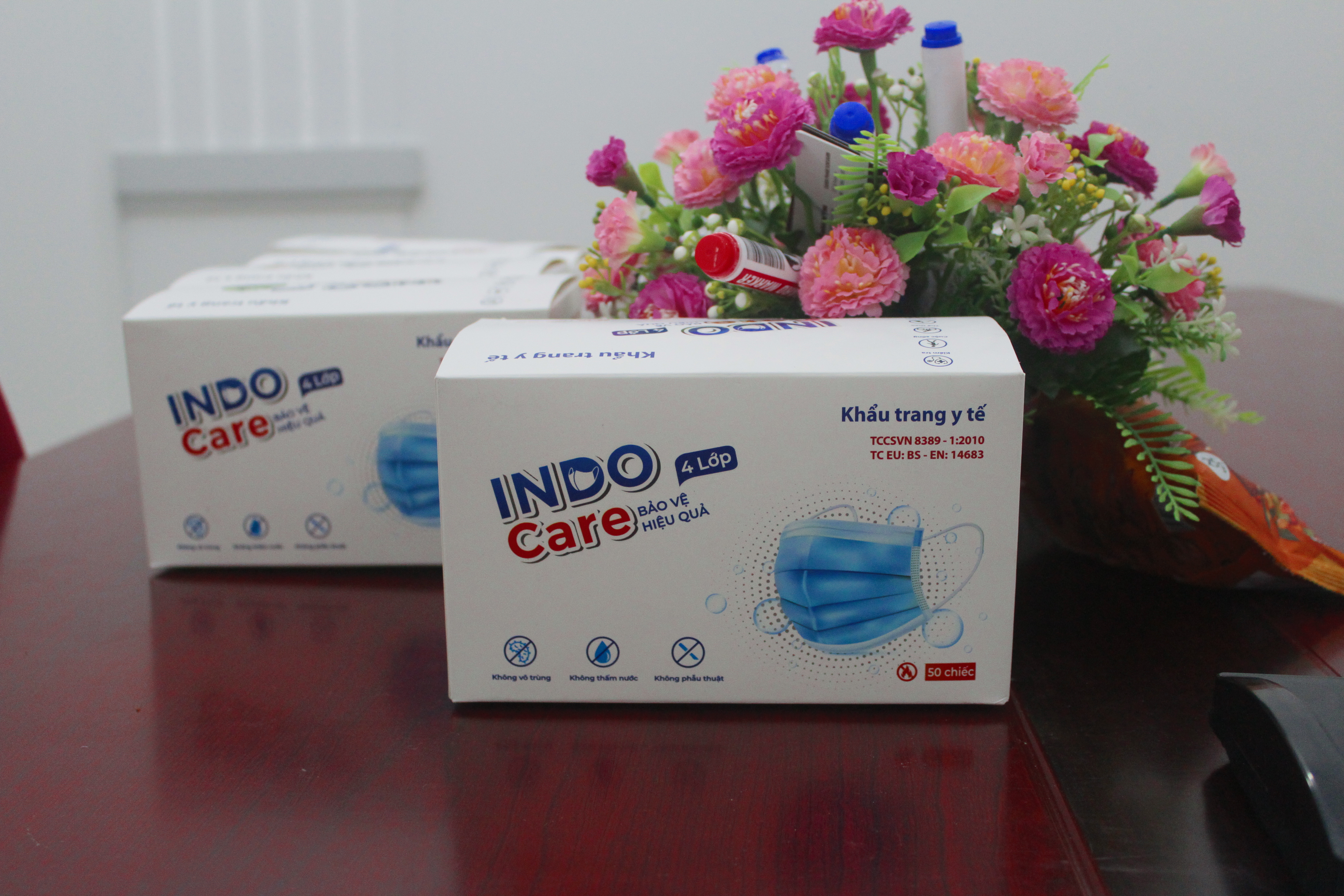 COMBO 10 HÔP KHẨU TRANG KHÁNG KHUẨN INDO CARE- TẶNG CHAI NƯỚC RỬA TAY 100ml