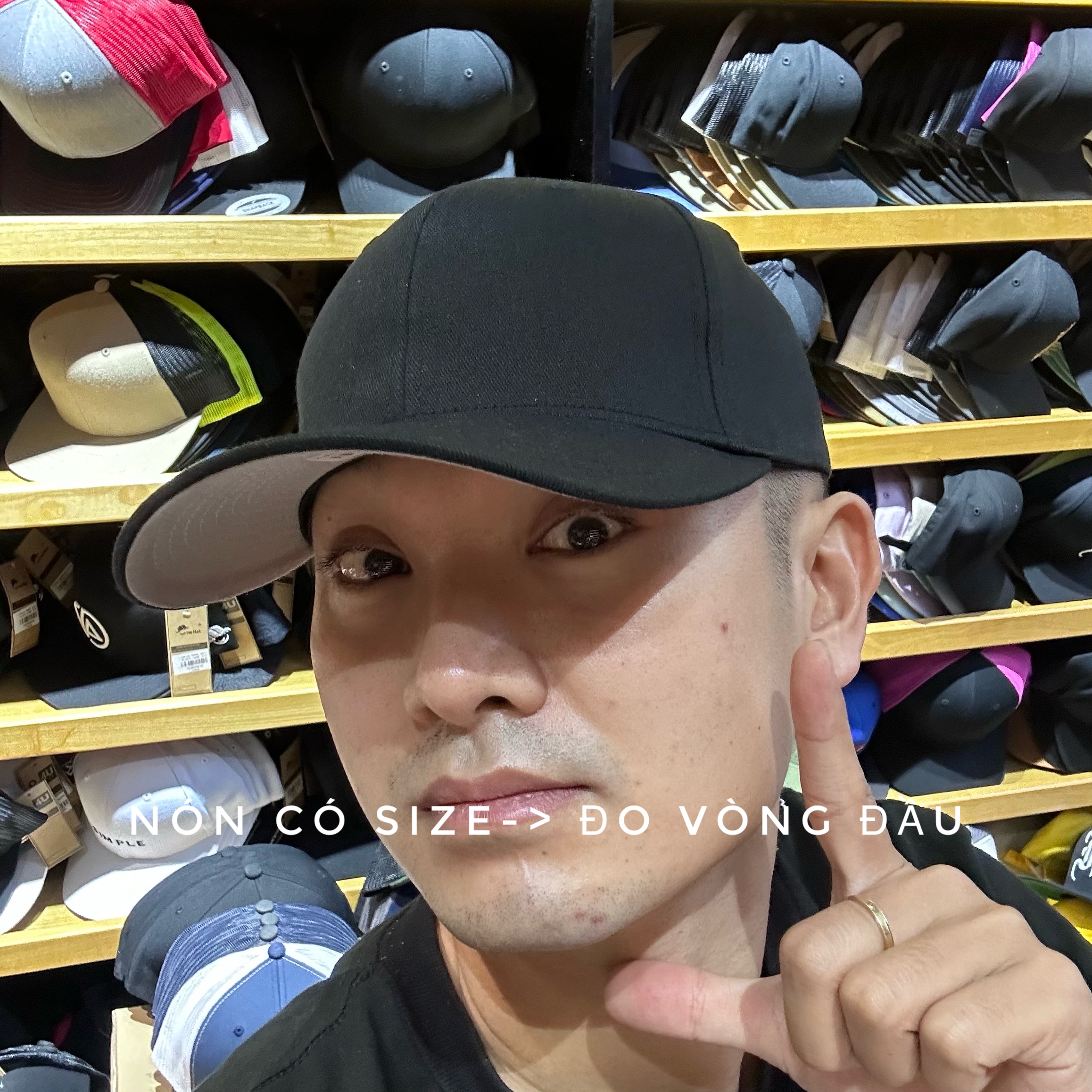 Nón lưỡi trai trơn đen Baseball cap Fitted/bít ở sau - chun co giãn - vải chất lượng cao