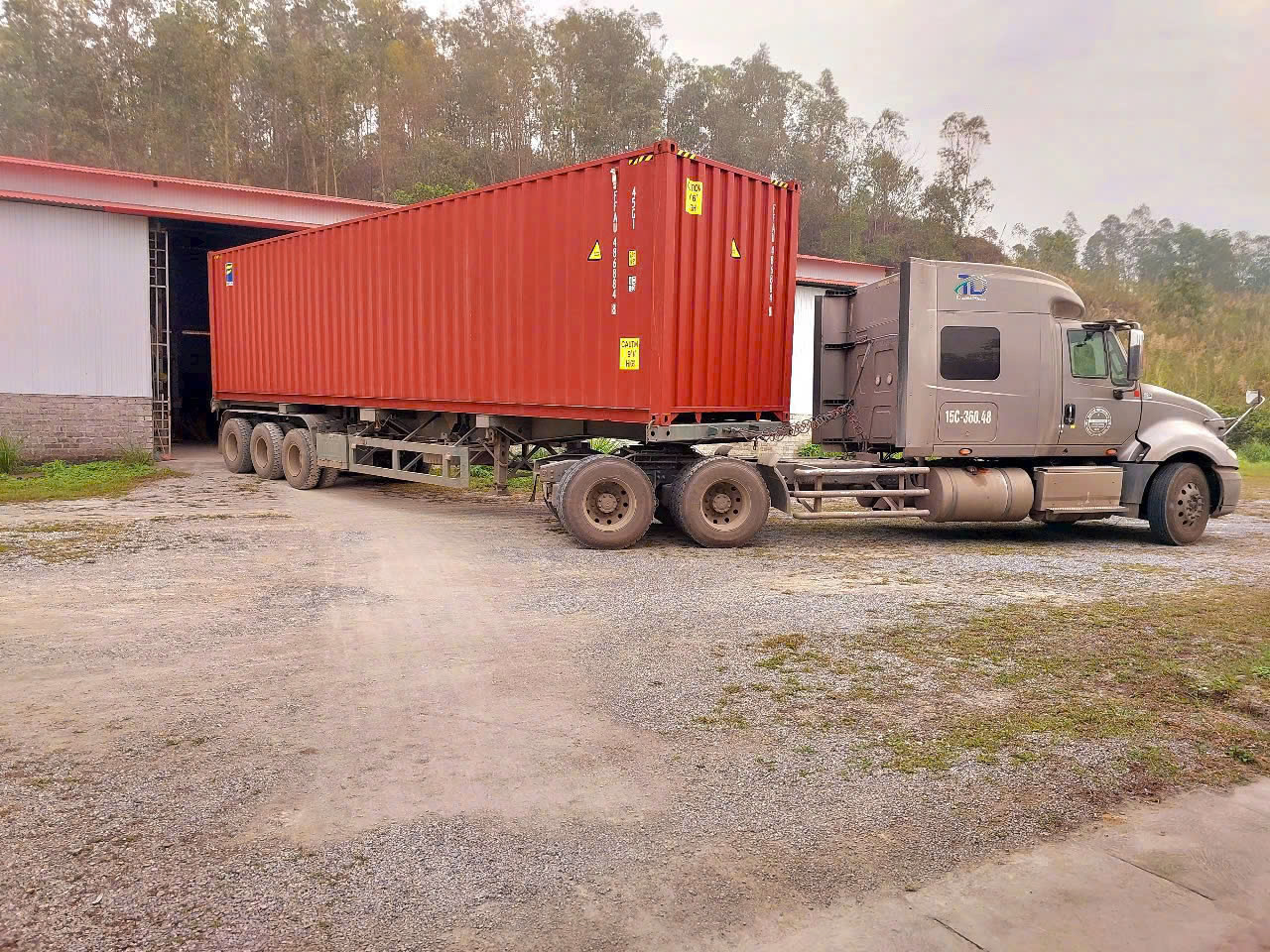 Thảm sd3 dạng lưới lục giác 2 lớp Kia Sonet 2022+ (màu ghi) bề mặt cao su siêu sạch nhãn hiệu Macsim