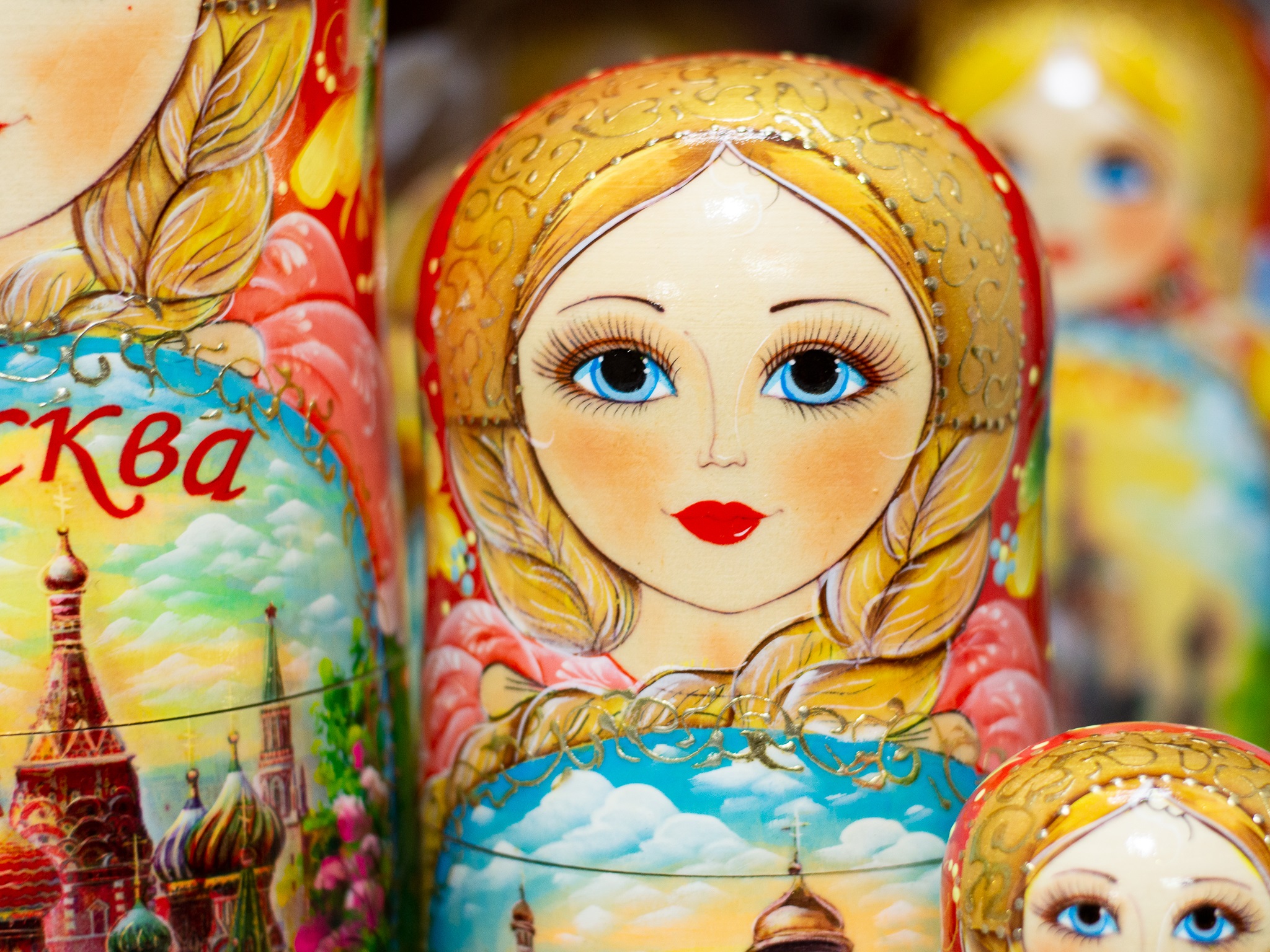 BỘ BÚP BÊ NGA MATRYOSHKA 15 LỚP SIE LỚN 34CM HOA VĂN "PHONG CẢNH MATXCOVA"