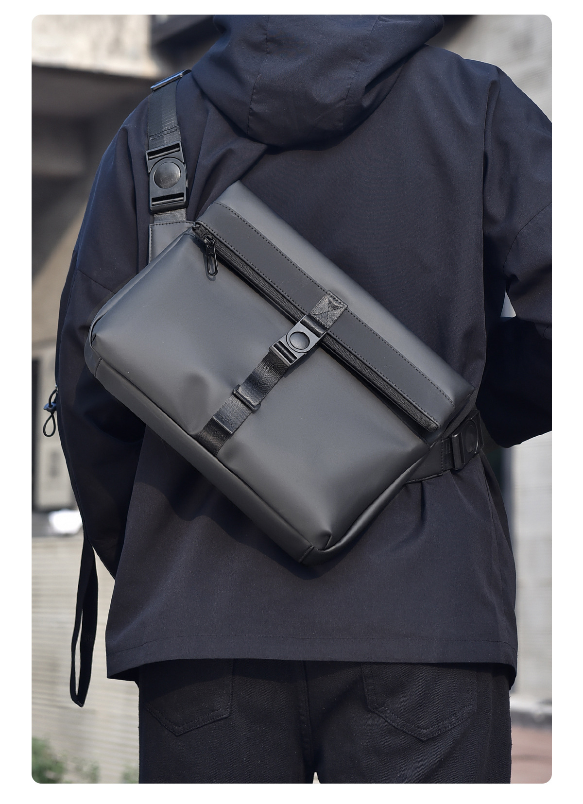 Túi đeo chéo nam phong cách mới - BEE GEE DCN9371