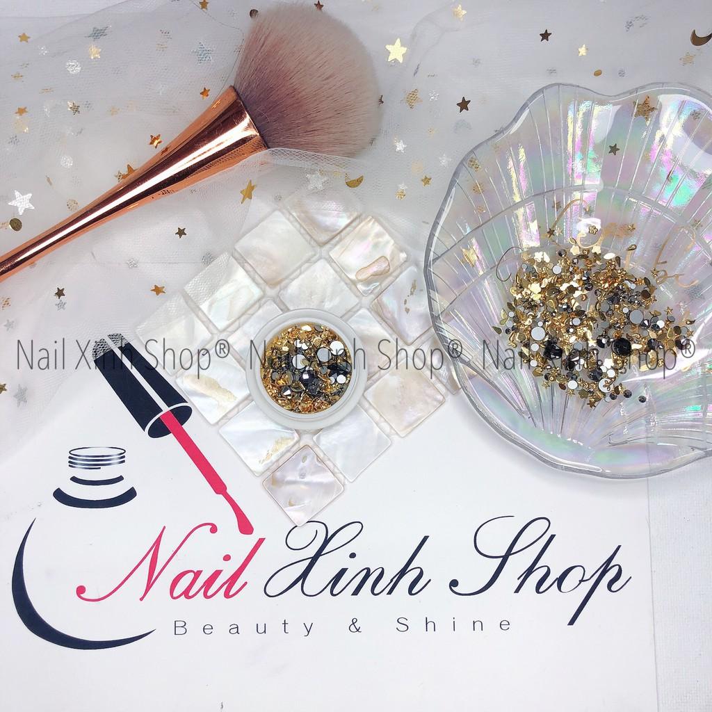 Phụ kiện trang trí móng nail (hộp tròn trắng mix đá &amp; phụ kiện kim loại)