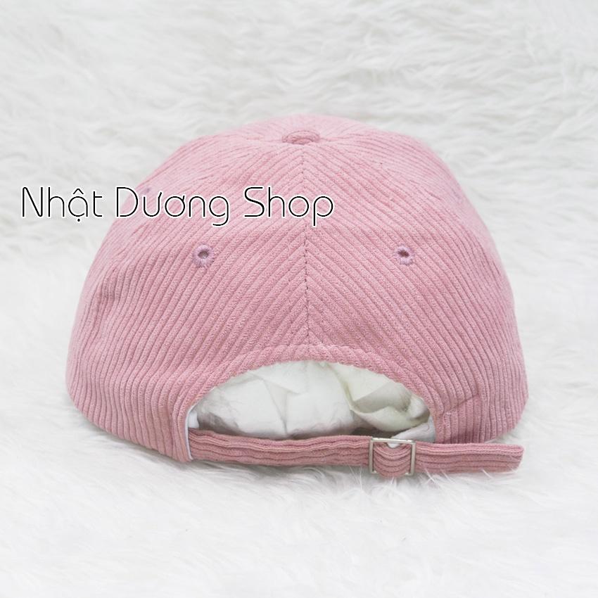 Mũ lưỡi trai, Nón kết nhung sớ đũa thêu hình mặt sư tử phù hợp cho cả nam và nữ.