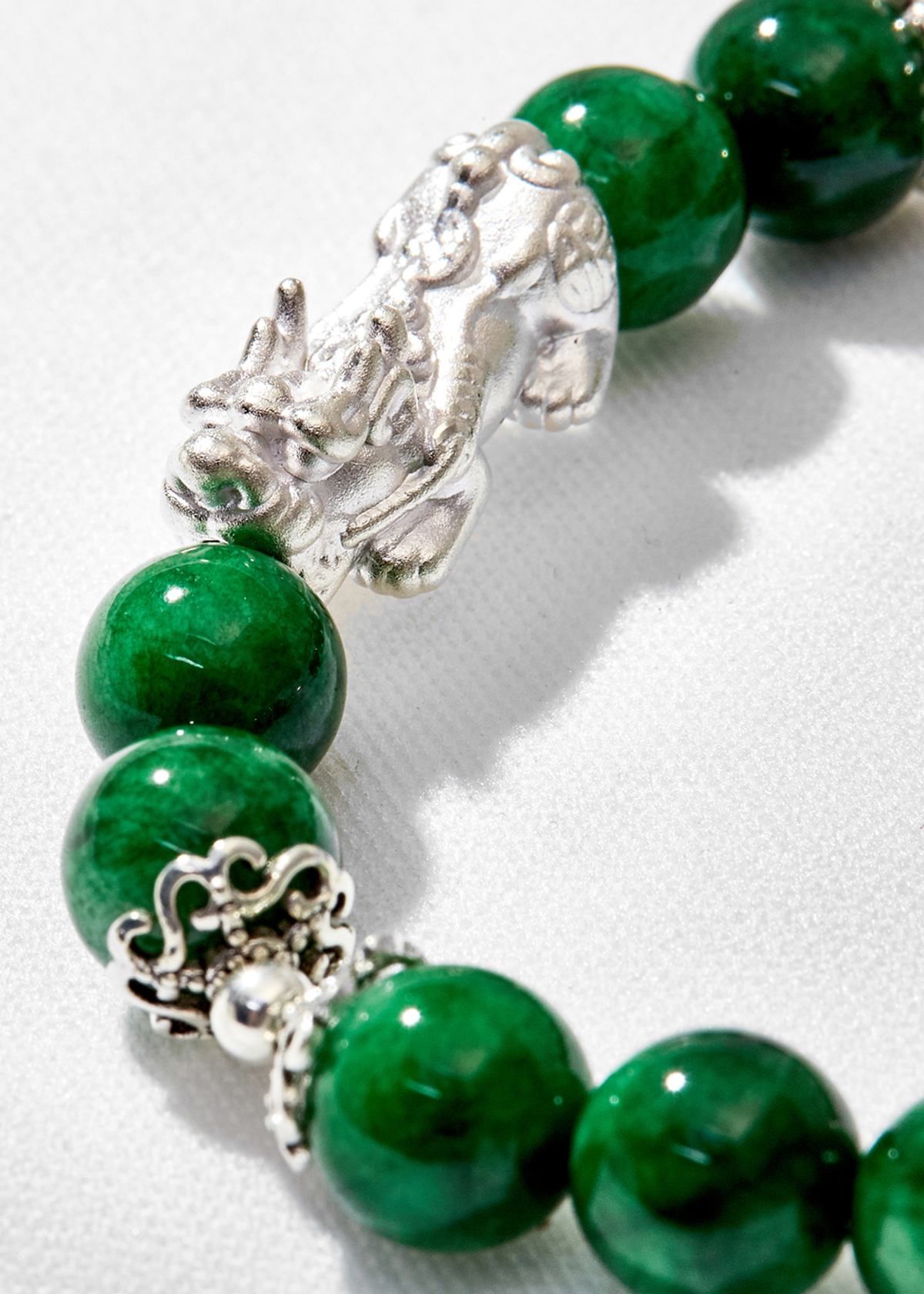Vòng tay đá thiên nhiên phối charm tỳ hưu bạc thái size hạt 8mm - Ngọc Quý Gemstones