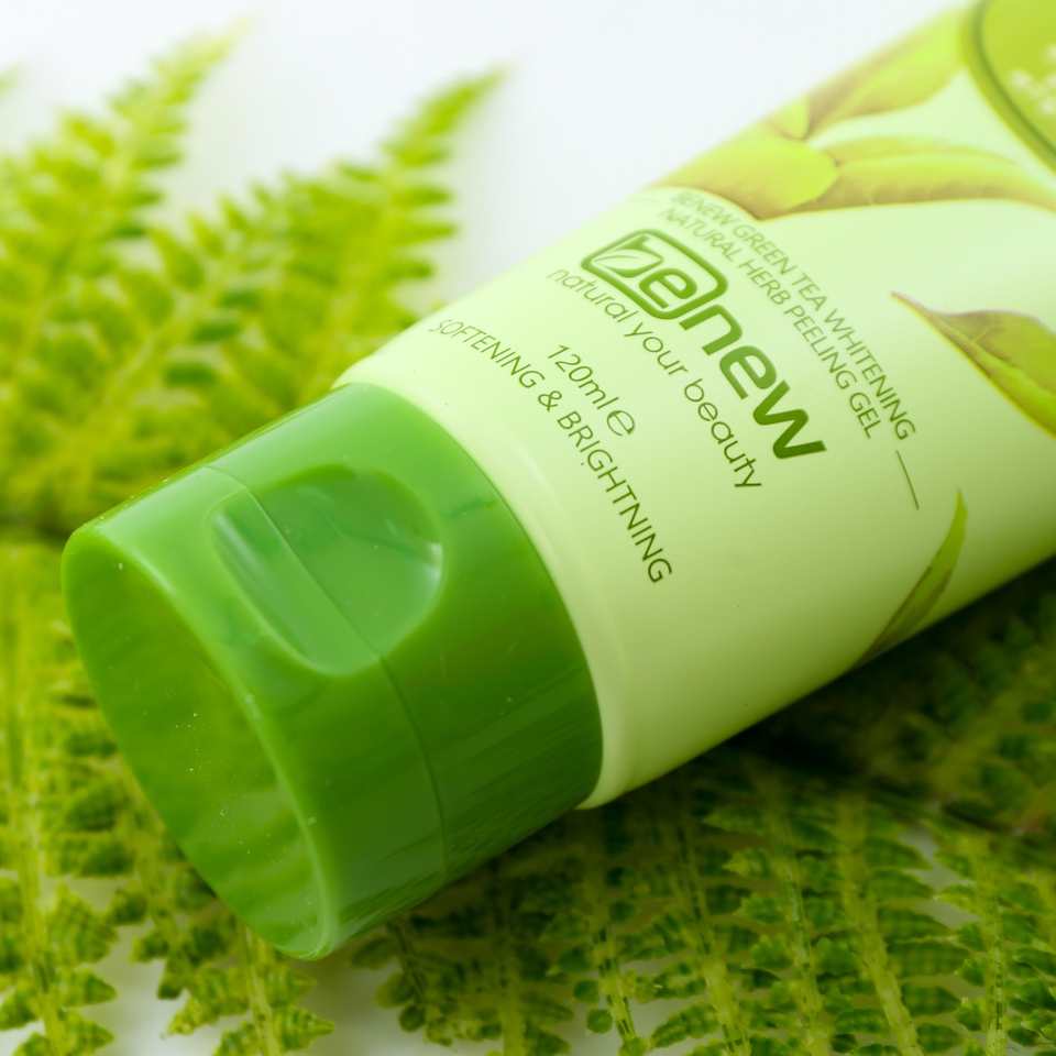 Tẩy da chết trà xanh cao cấp Hàn Quốc Benew Green Tea Peeling Gel