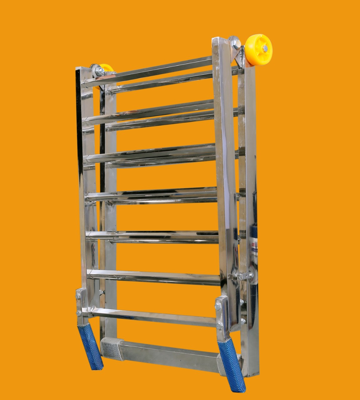 Thang đi xe máy inox . kt 130x45cm