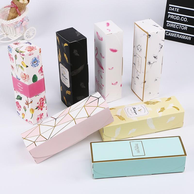 Hộp giấy đựng quà hình chữ nhật in nhiều họa tiết, đựng nước hoa, sô cô la, bánh ngọt Q689