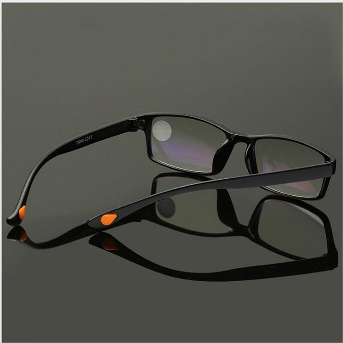 Kính viễn thị ,kính lão mắt sẵn độ gọng khung mắt vuông nhẹ Nam nữ nhật bản cao cấp(KVN191)