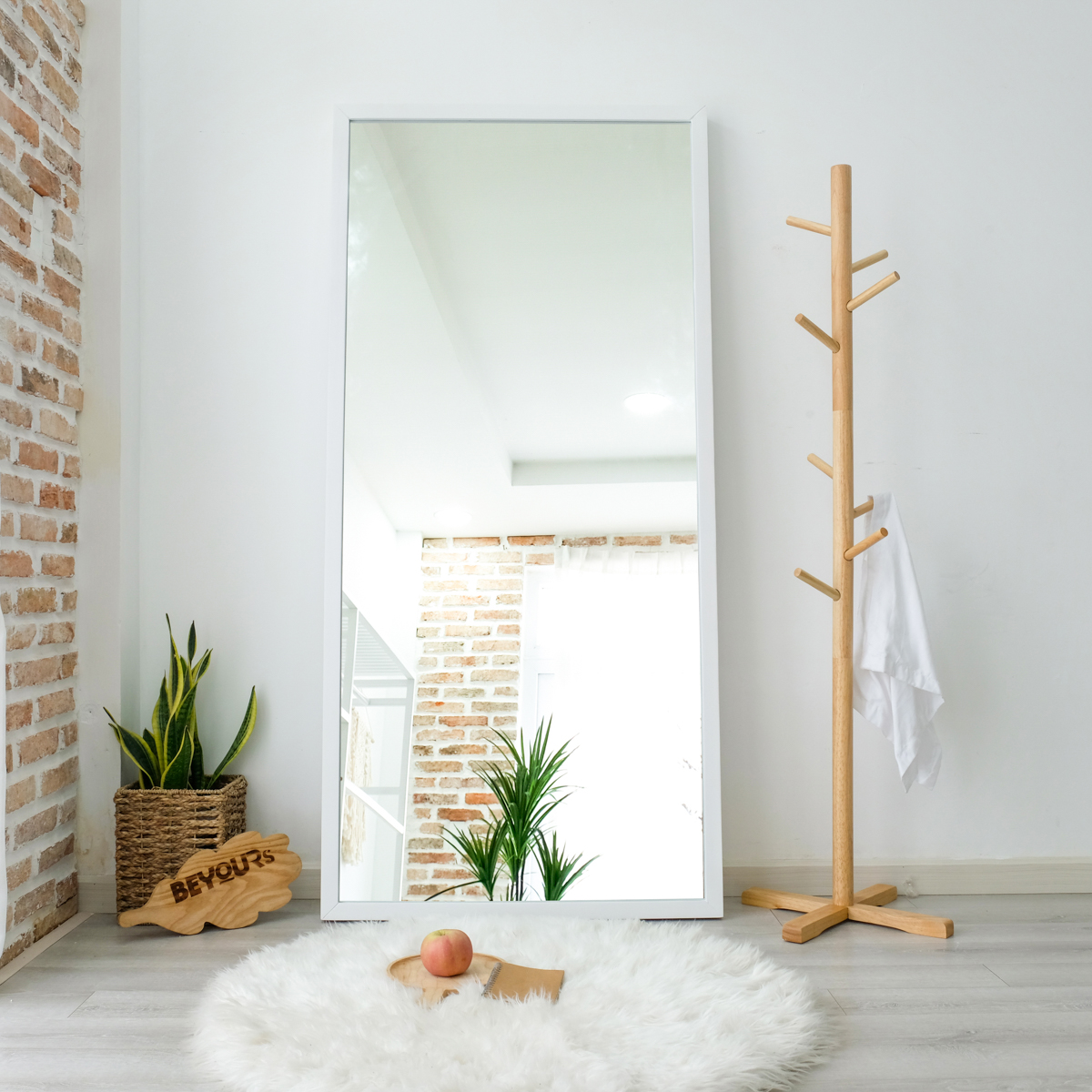 Gương Đứng Soi Toàn Thân Trang Điểm Khung Gỗ Size Khổng Lồ Brixton Mirror Nội Thất Kiểu Hàn BEYOURs - Trắng