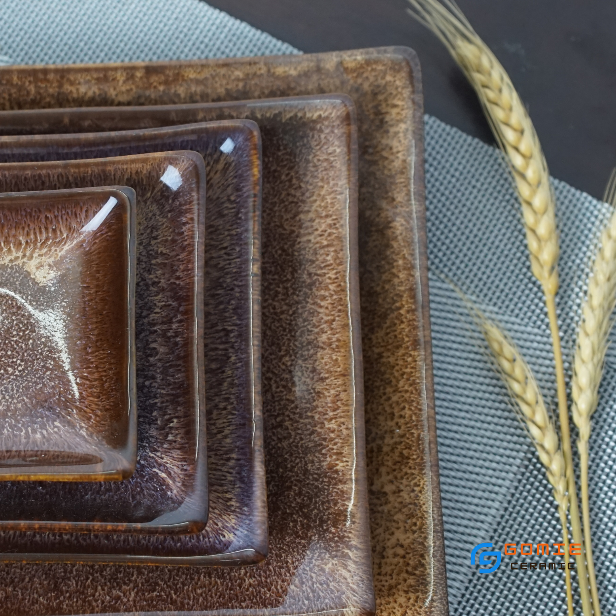 Khay chữ nhật chuyên dùng cho nhà hàng - men gấm nâu tuyết hỏa biến đẳng cấp ,sang trọng,sản phẩm by Gomie Ceramic