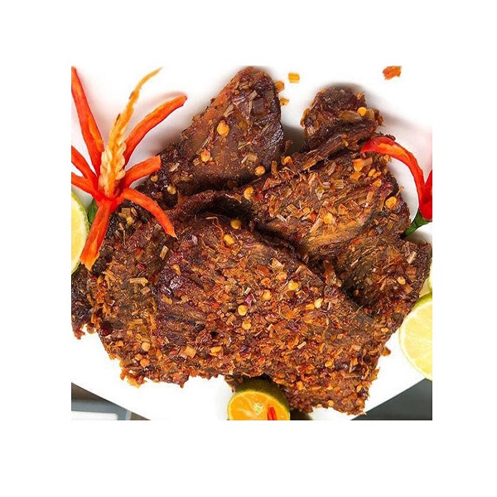 Dry beef spicy special food from Central Vietnam. Ăn vặt Khô bò miếng cay, mềm chính hãng Thu Ba cao cấp hũ 500gr