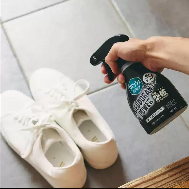 Xịt khử mùi hôi từ khói thuốc lá và đồ nướng Kao EX Japan 360ml