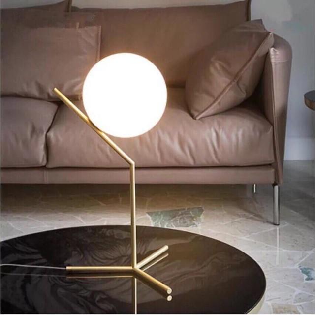 Đèn bàn phong cách hiện đại,đèn phòng ngủ, tặng kèm bóng led