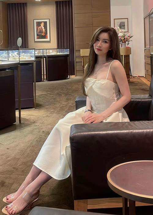 Đầm Tapta Dạ Hội 2 Dây Cổ Phối Ren Thời Trang