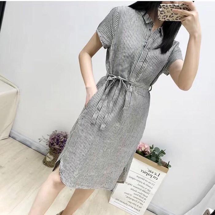 Đầm suông công sở linen cổ đức lượn đuôi tôm 2 túi ngực trẻ trung, thời trang hè thu 2022