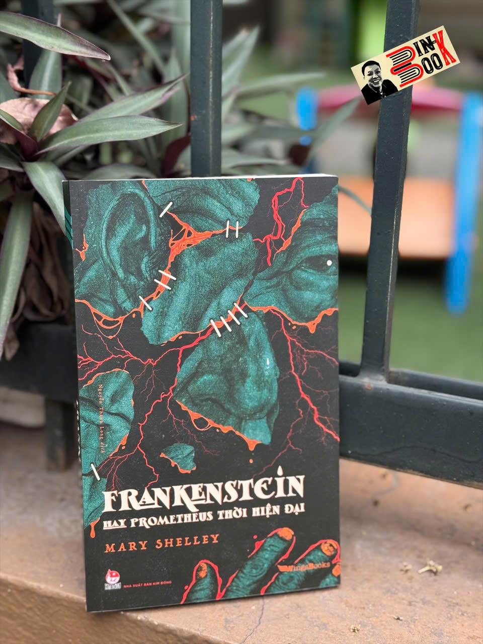 FRANKENSTEIN HAY PROMETHEUS THỜI HIỆN ĐẠI - Mary Shelley - Nguyễn Thành Long dịch – NXB Kim Đồng