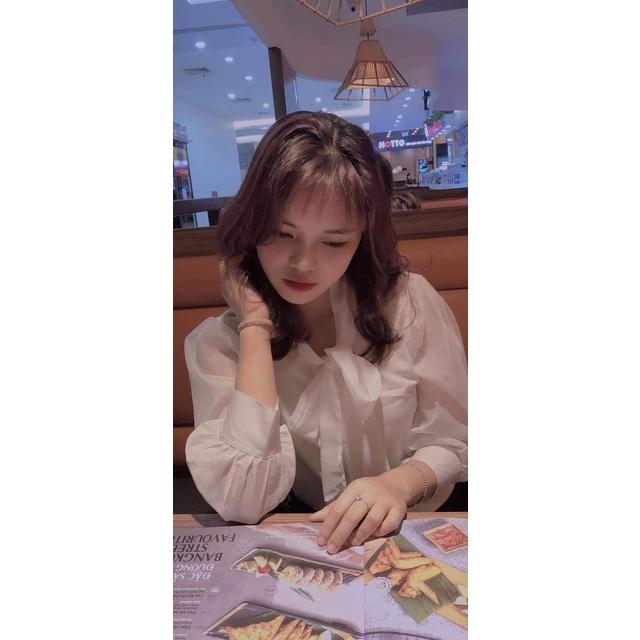 Áo sơ mi nữ công sở thời trang SURI Tơ Voan 2 lớp,áo sơ mi tiểu thư tai dài thắt nơ cổ rất trẻ trung.
