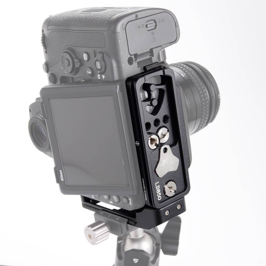 Stabil LD850: L PLATE (BRACKET) FOR NIKON D850 HÀNG CHÍNH HÃNG