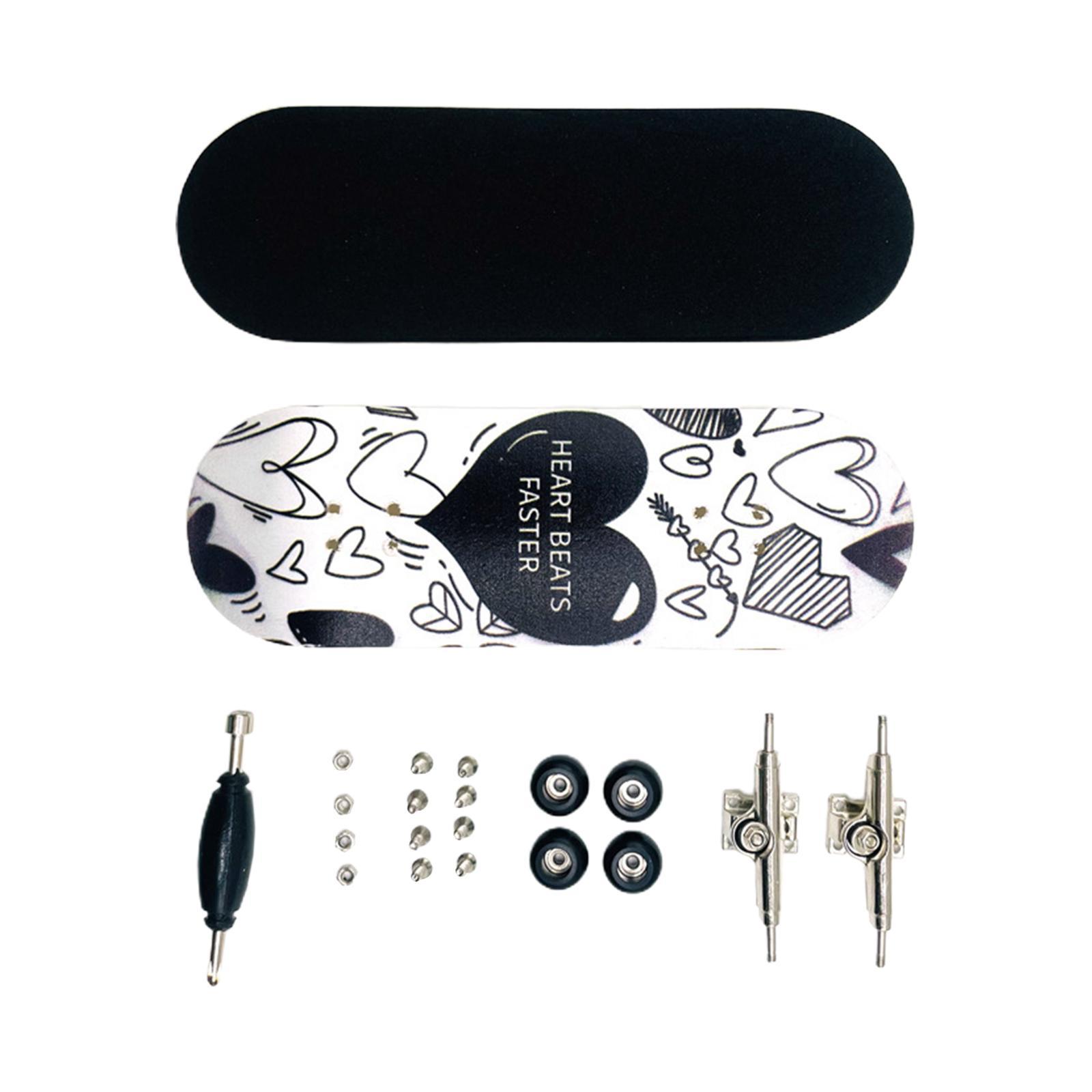 Novelty Finger Skateboard Favors for Kids Toddlers Boys Girls Gifts