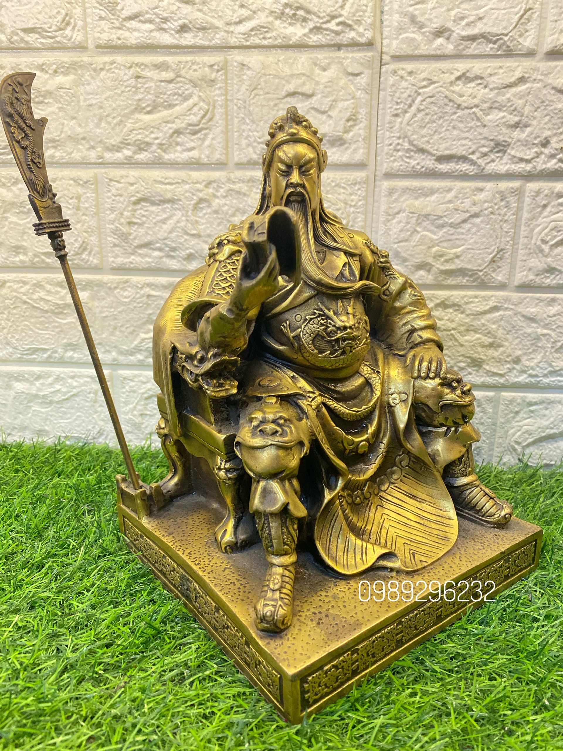 Tượng Quan Công đọc sách bằng đồng cao 25cm - Quan công phong thuỷ