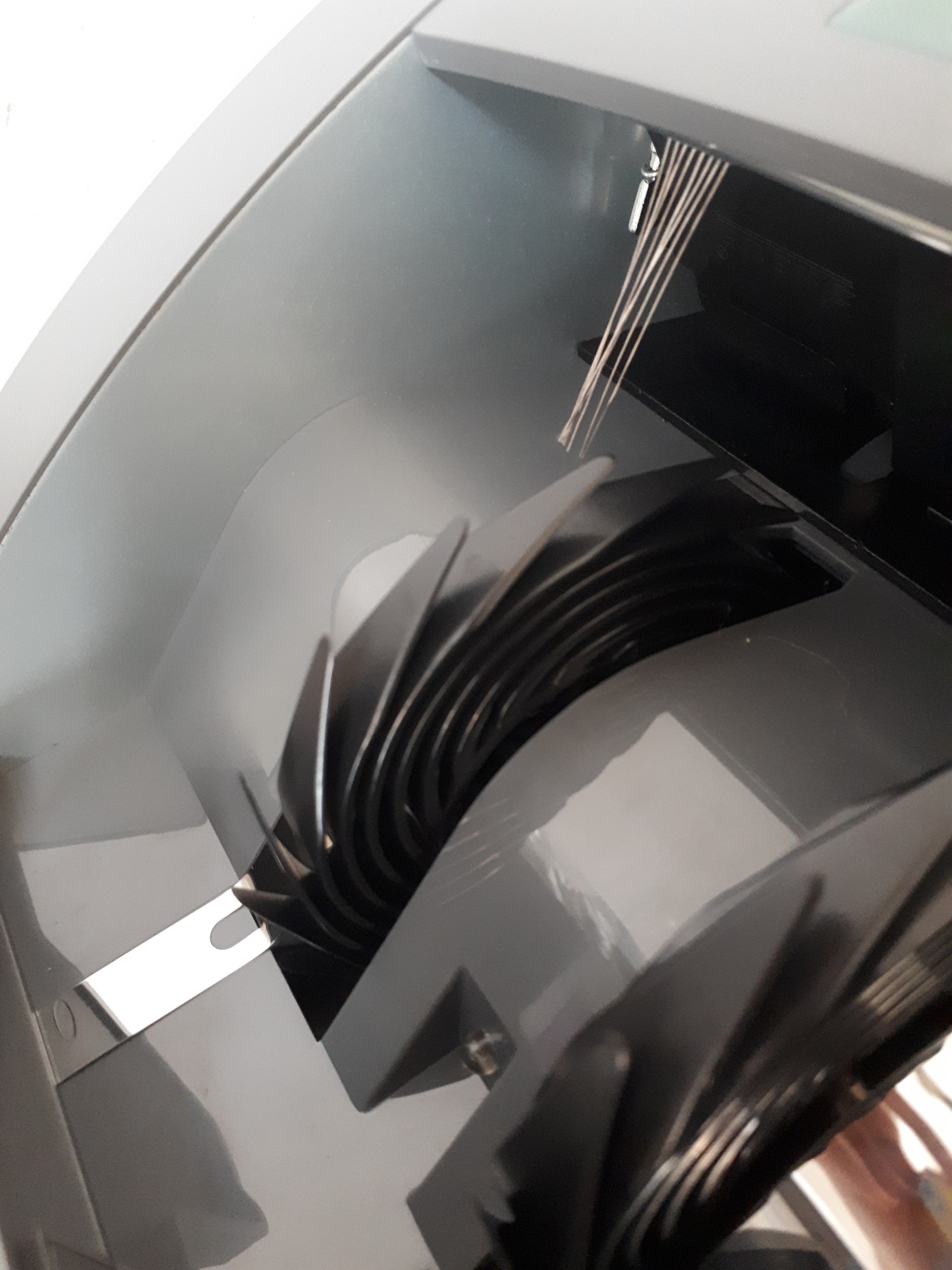 Máy đếm tiền Manic B-9900