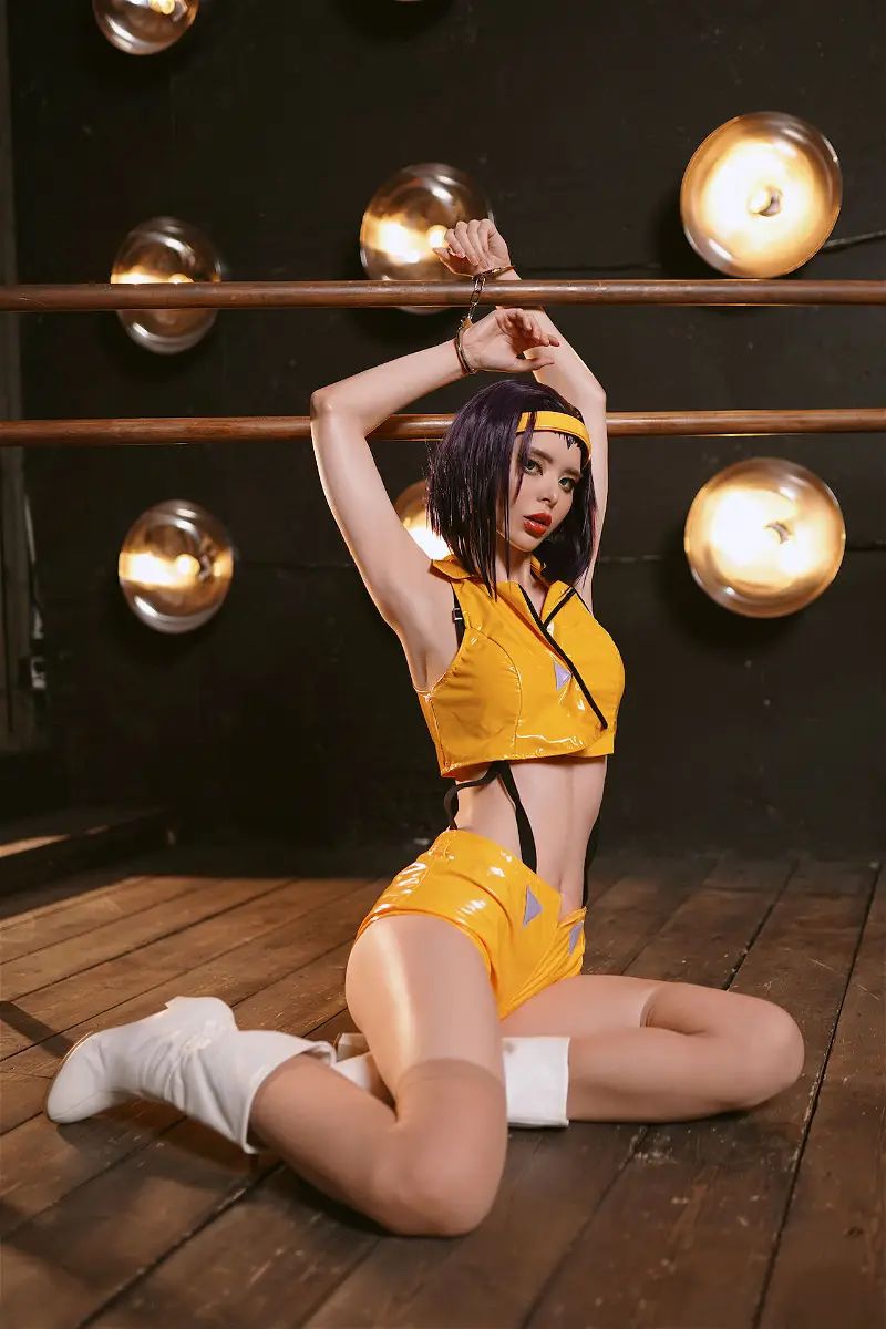 hình cosplay chapter 330 29