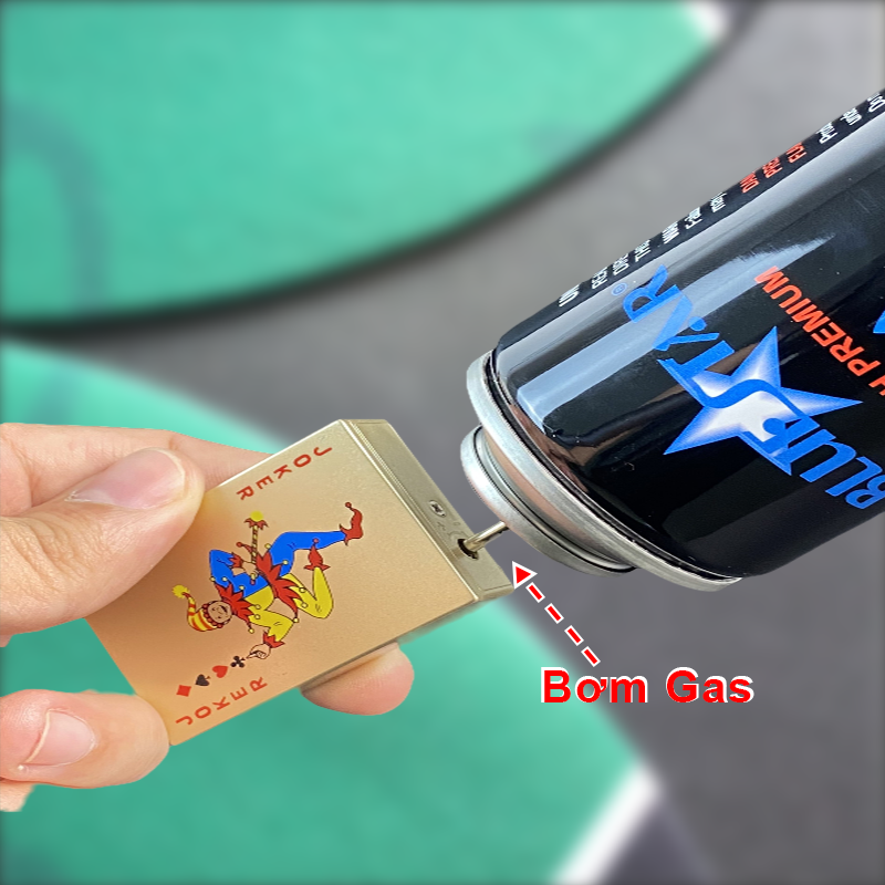 Bật lửa khè hình lá bài Joker có gương soi tiện lợi - xài gas