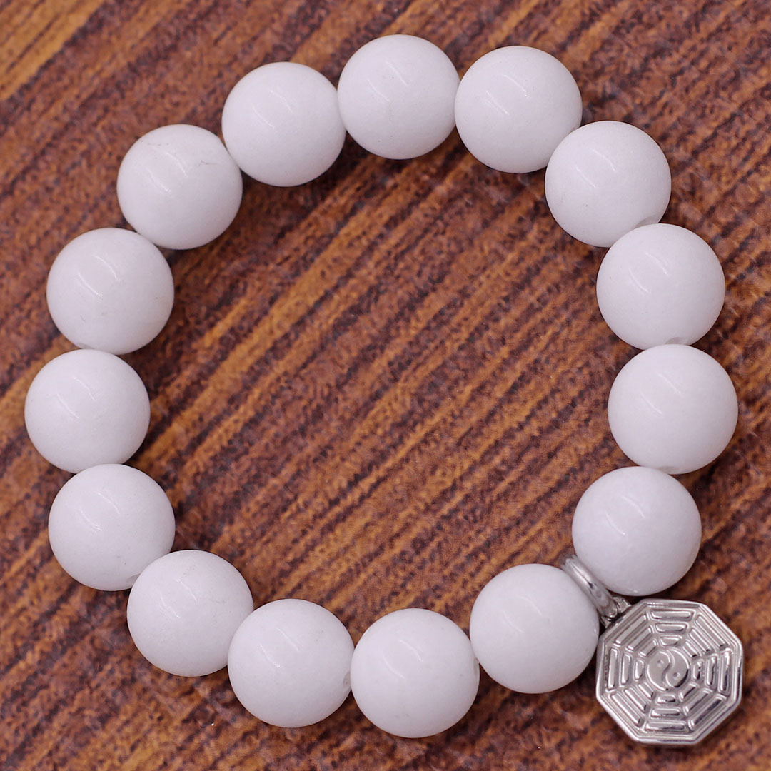 Vòng chuỗi đeo tay san hô trắng charm bát quái inox, vòng tay hạt chuỗi, vòng chuỗi phong thủy, vòng tay nam nữ
