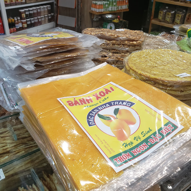 Đặc Sản Nha Trang - Bánh Xoài Nha Trang, Loại Vàng Dẻo, Bánh Hình Vuông Có Thêm Mạch Nha, Thơm Thơm - Seavy Gói 200g