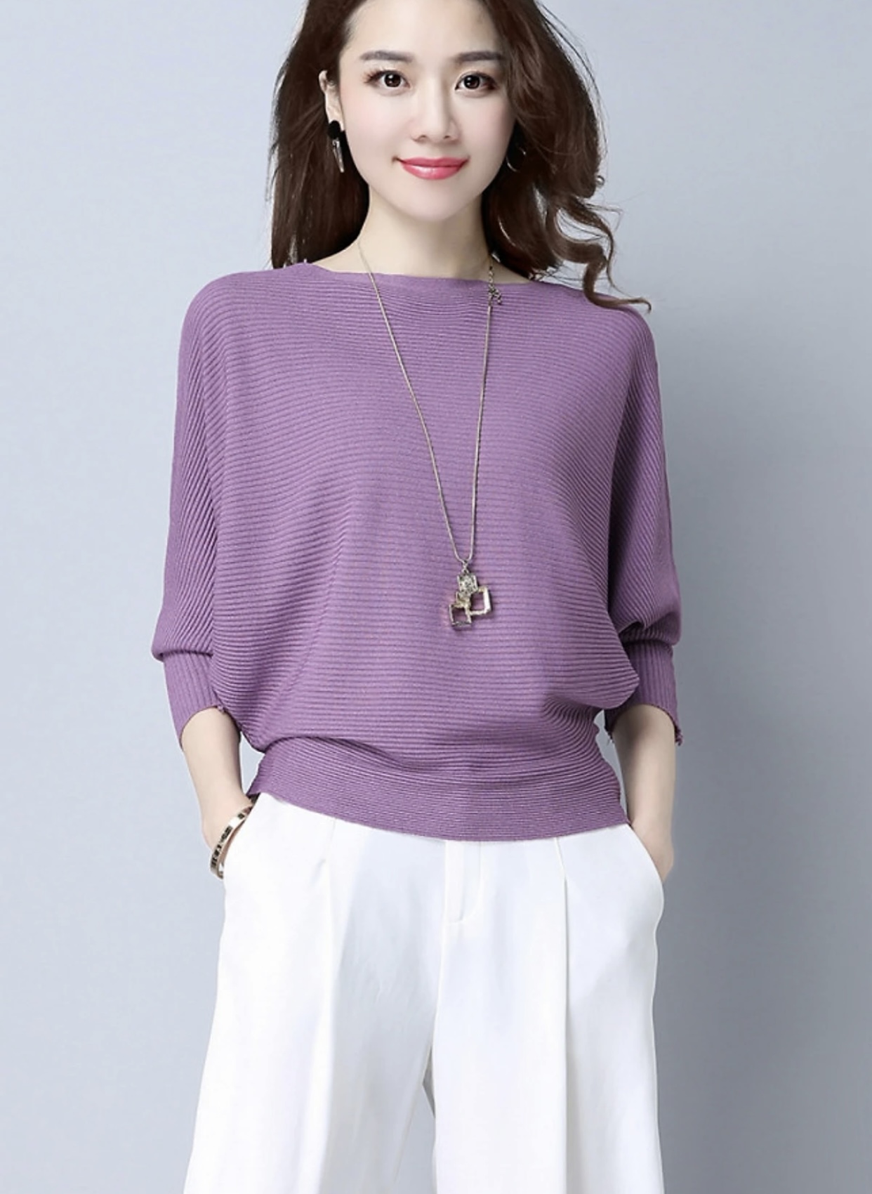 Áo thun nữ tay cánh dơi. Màu tím hot trend năm nay
