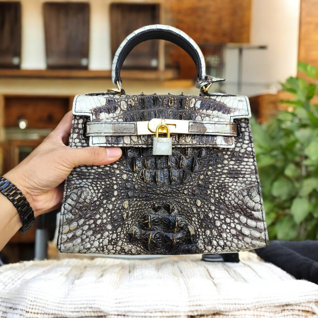 Túi xách nữ Da cá sấu nguyên thủy mộc mạc!