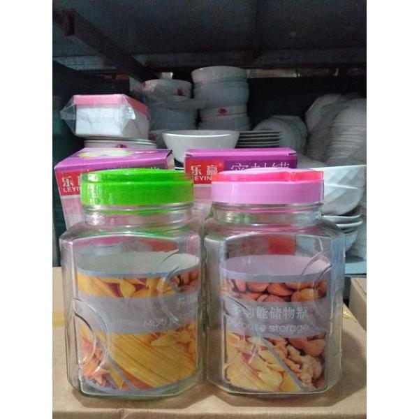 Hũ - lọ Thủy Tinh Đựng Thực Phẩm 2,8 Lít Nắp Xoáy Có Quai Sách