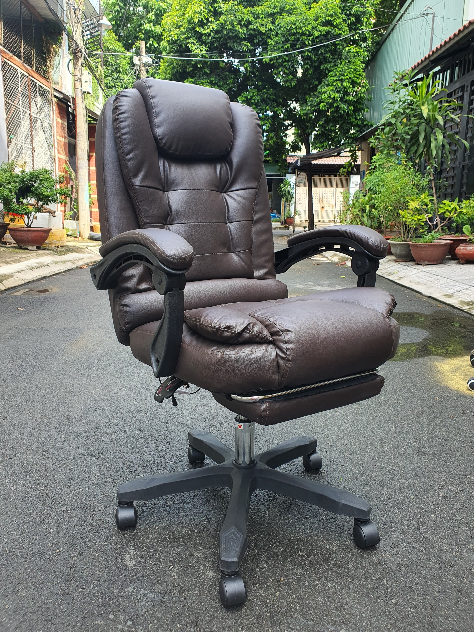 Ghế Làm Việc Văn Phòng Rung Massage 07 Điểm Kèm Remote Điều Khiển AMA-HH002-U