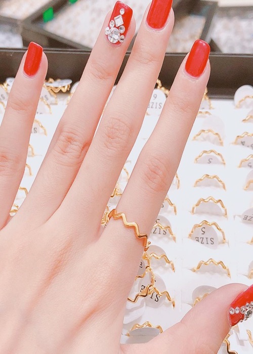 Nhẫn titan nhịp đập NK51