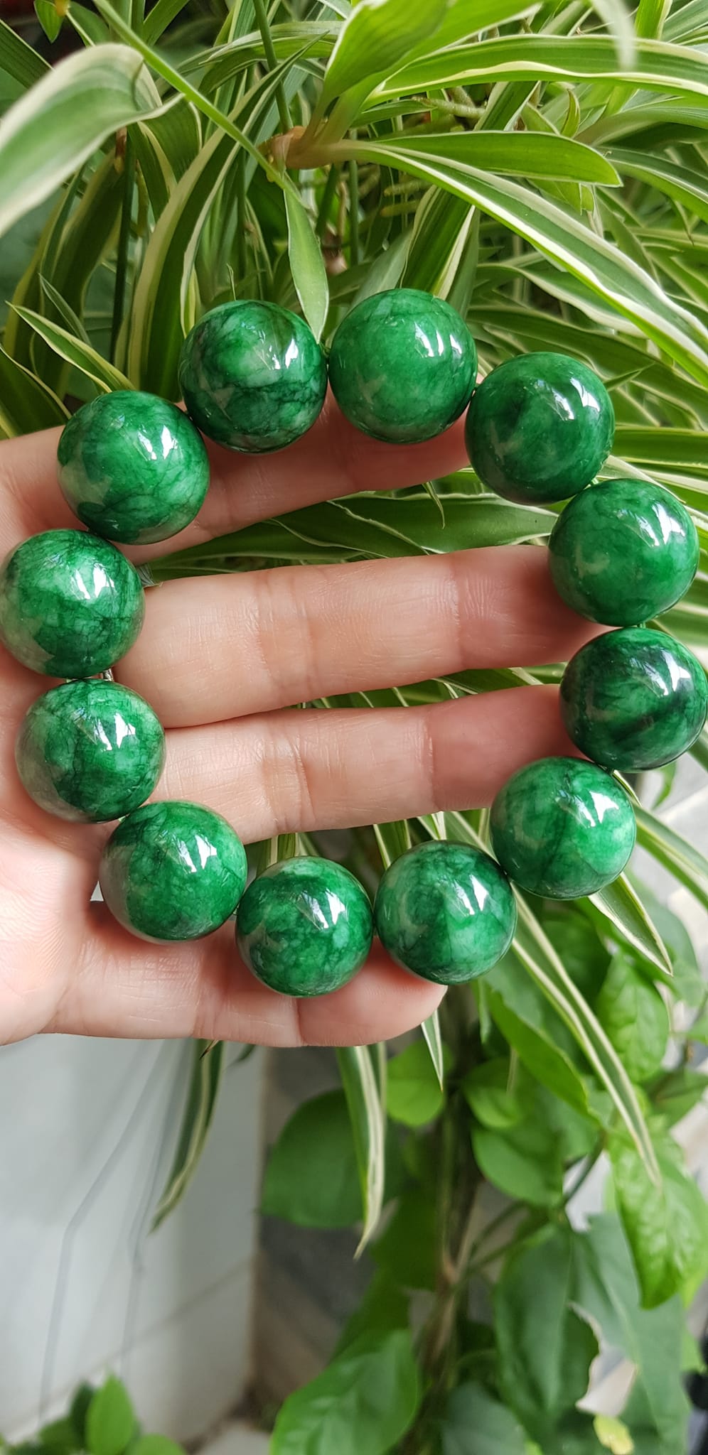 ️Vòng Tay Nam Đá Cẩm Thạch Xanh lá Size lớn hạt 18mm bóng đẹp hợp Các Anh Mệnh Mộc mệnh Hỏa đeo là một món trang sức tuyệt vời cho các quý ông ạ