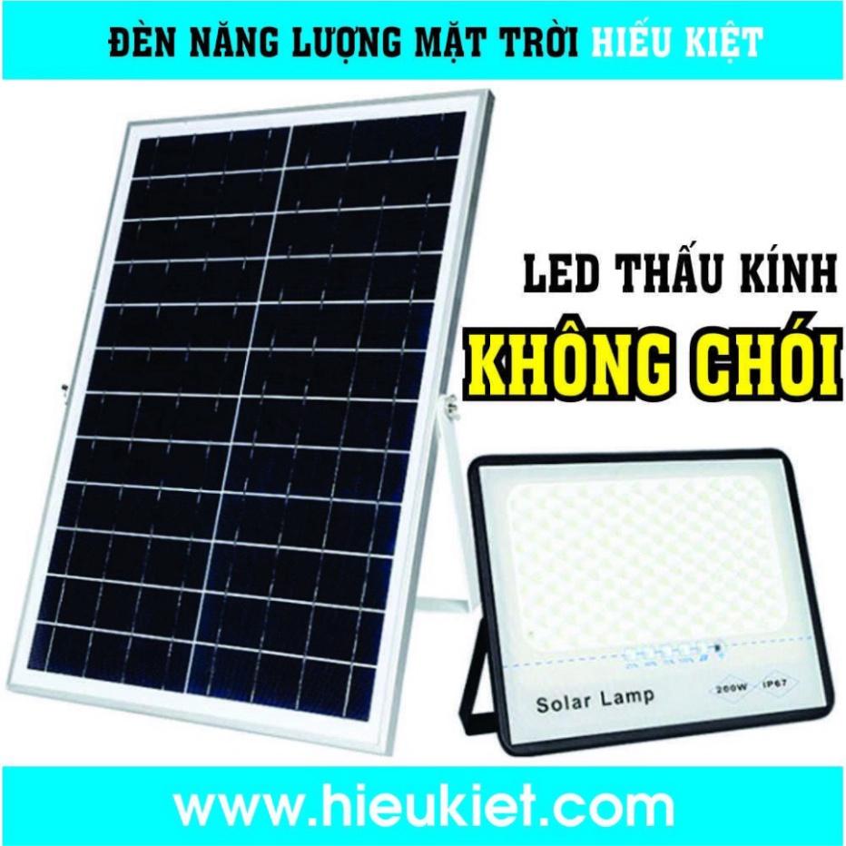 Đèn Năng Lượng Mặt Trời 50W - Tấm Pin Lớn