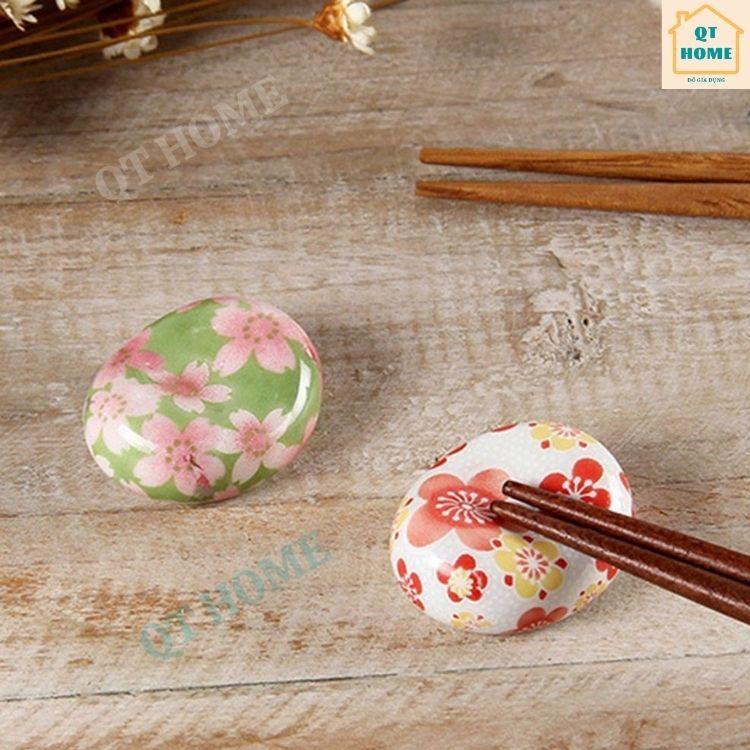 Gác Đũa, Kê Đũa Gốm Sứ Kiểu Nhật