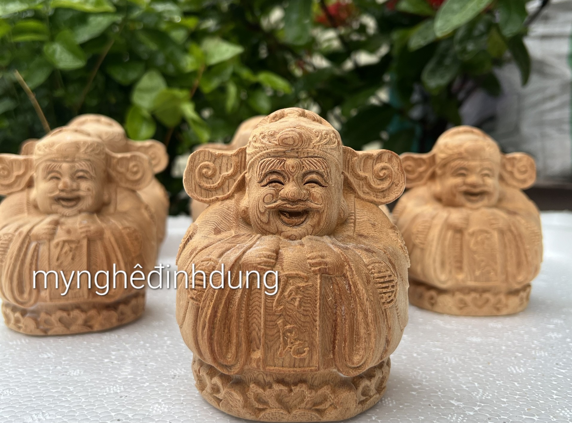 Tượng thần tài mini bằng gỗ ngọc am thơm nức kt cao 10×8×8cm