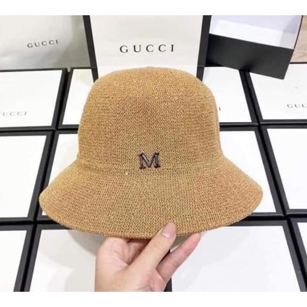 Mũ cói nữ chữ M, Nón nữ rộng vành chữ M kiểu dáng Hàn Quốc.