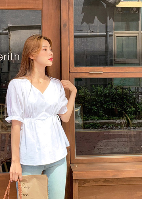 Áo Blouse Vải Lanh Cổ Trái Tim Freesize