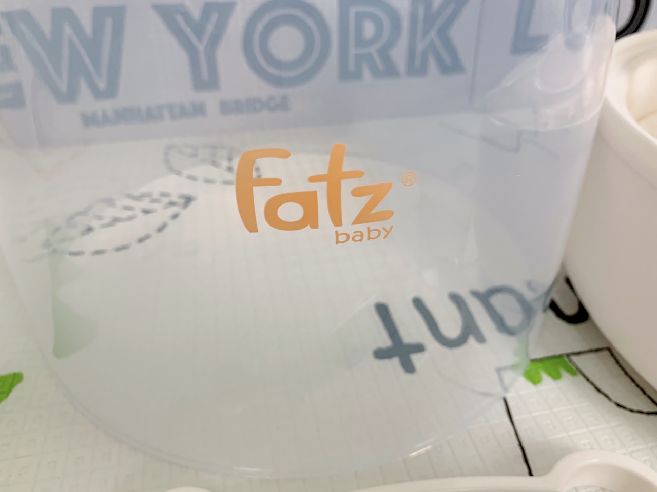 Máy tiệt trùng bình sữa FatzBaby FB403SL
