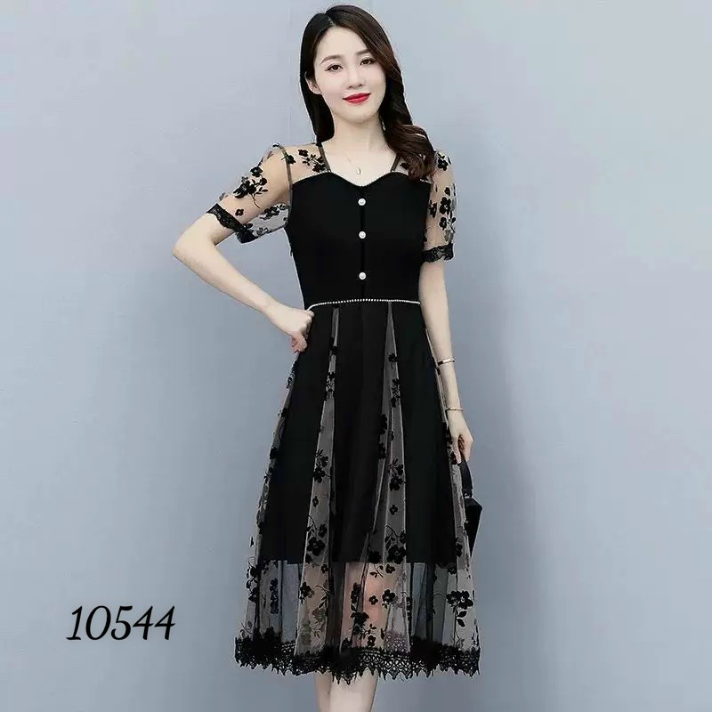 ĐẦM UMI PHỦ LƯỚI HOA D10544