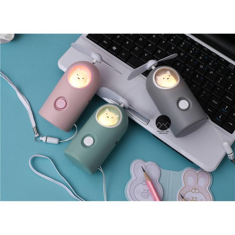 Quạt mini quạt tích điện, quạt cầm tay mini du lịch có đèn hình gấu Maxshop Độc