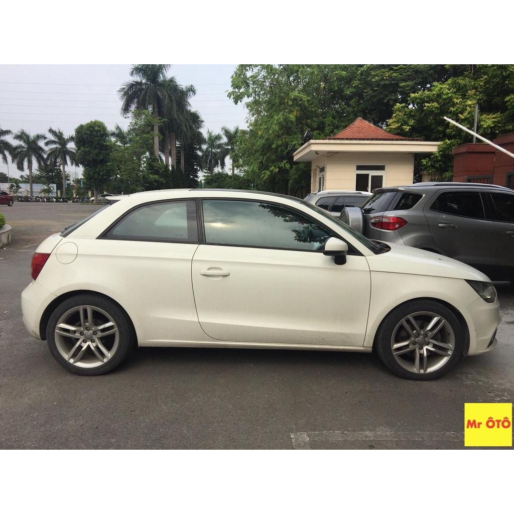 Rèm Che Nắng 2 Cánh Trước Xe Audi A1 Loại 1. Cam Kết Chuẩn Khít Theo Xe