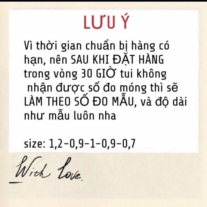 Móng tay giả,đính cham sang chảnh