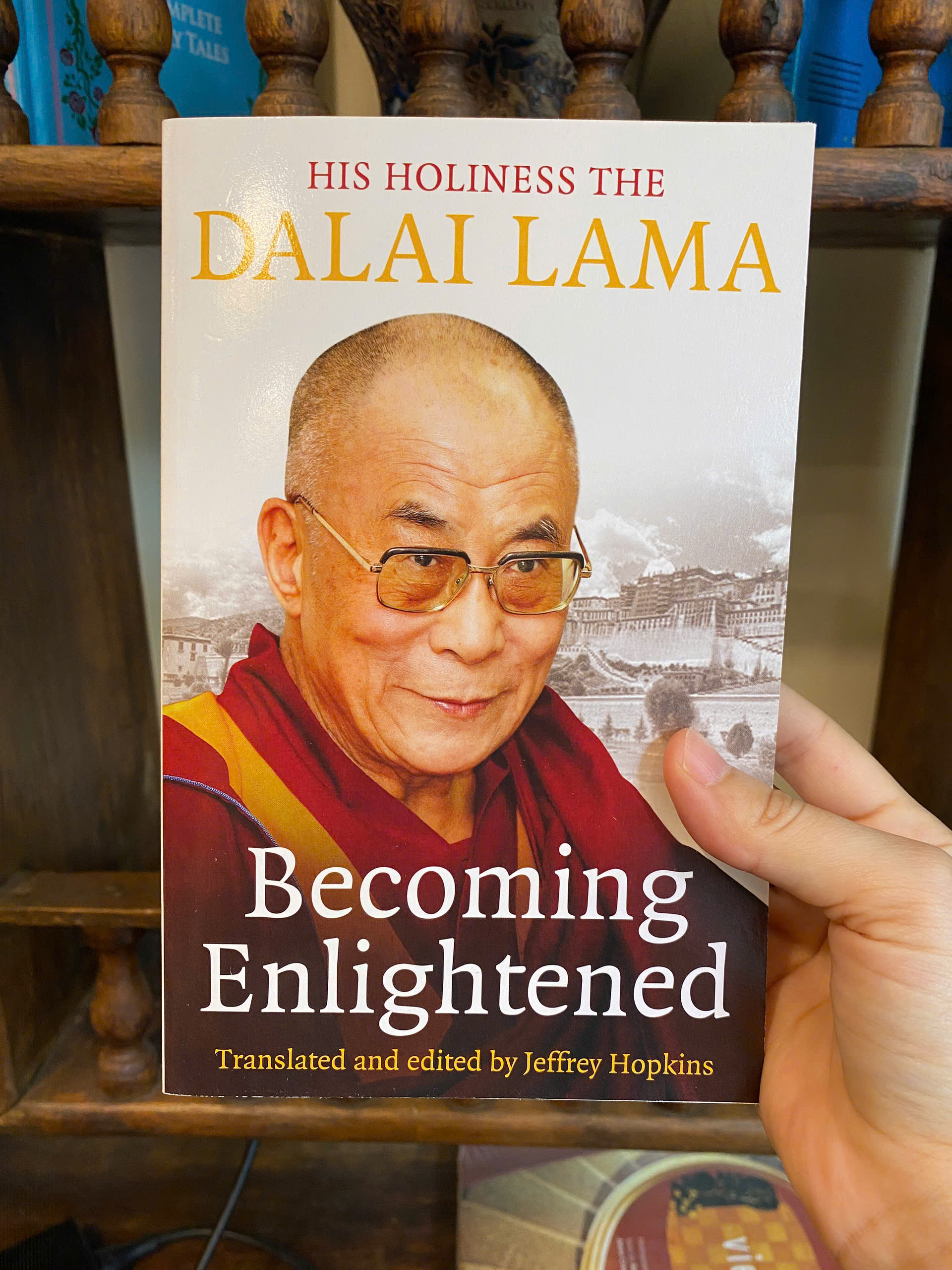 Sách - Becoming Enlightened by Dalai Lama | Buddhism Nonfiction / Spirituality / Ngoại văn