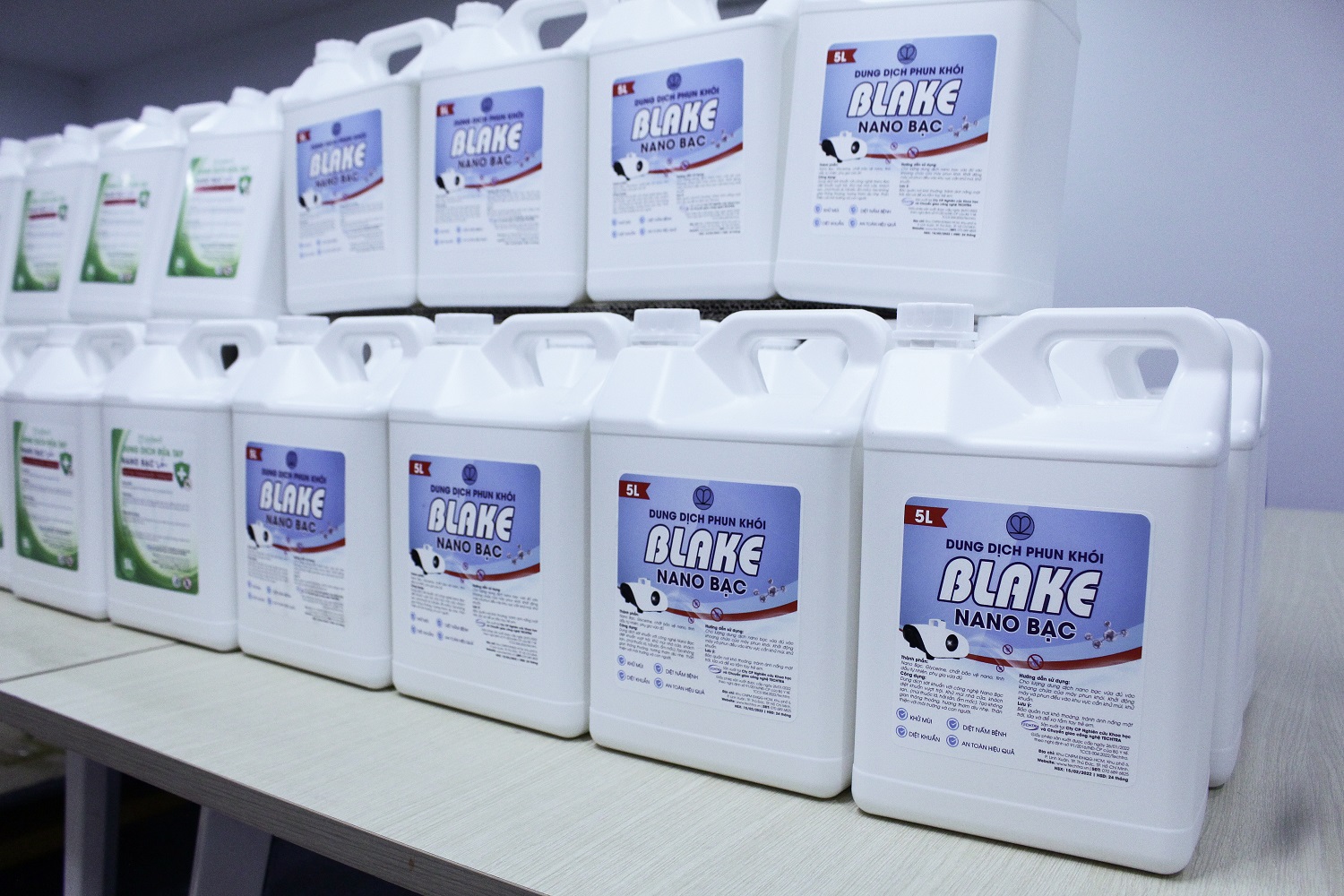 NANO BẠC DIỆT KHUẨN CHUYÊN DỤNG CHO MÁY TẠO KHÓI BLAKE - Khử mùi ô tô, nhà cửa, nội thất