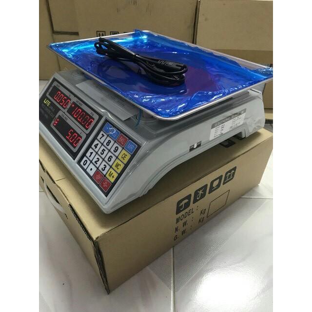 Cân điện tử 30kg.5gam UTE