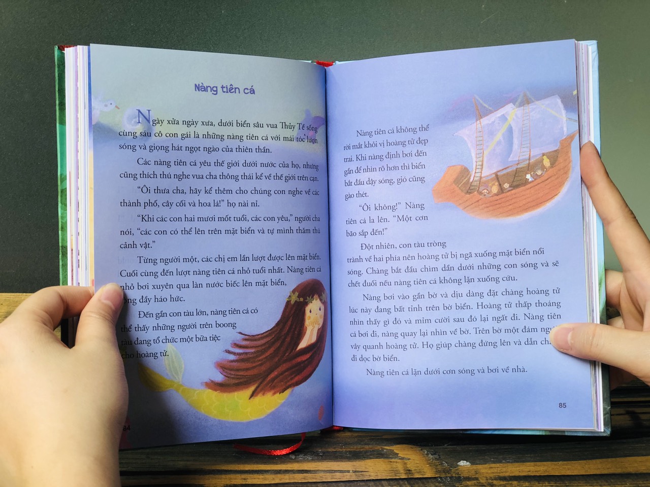 Sách truyện kể hàng đêm 10 minute fairy tales và  bedtime story tặng kèm file nghe - bìa cứng, in màu, song ngữ anh việt